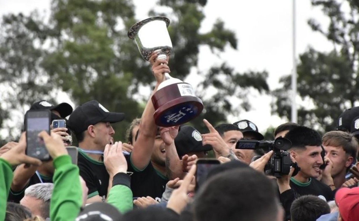 Camioneros es de la B: le ganó la final a Ituzaingó y logró su  segundo ascenso consecutivo