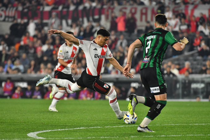 La única diferencia entre River Plate y San Martín fue la jerarquía y la efectividad